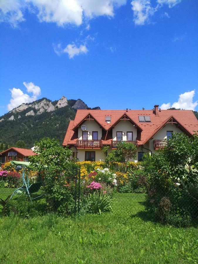 Pokoje Z Aneksami Kuchennymi U Wiktorii Sromowce Nizne Bagian luar foto